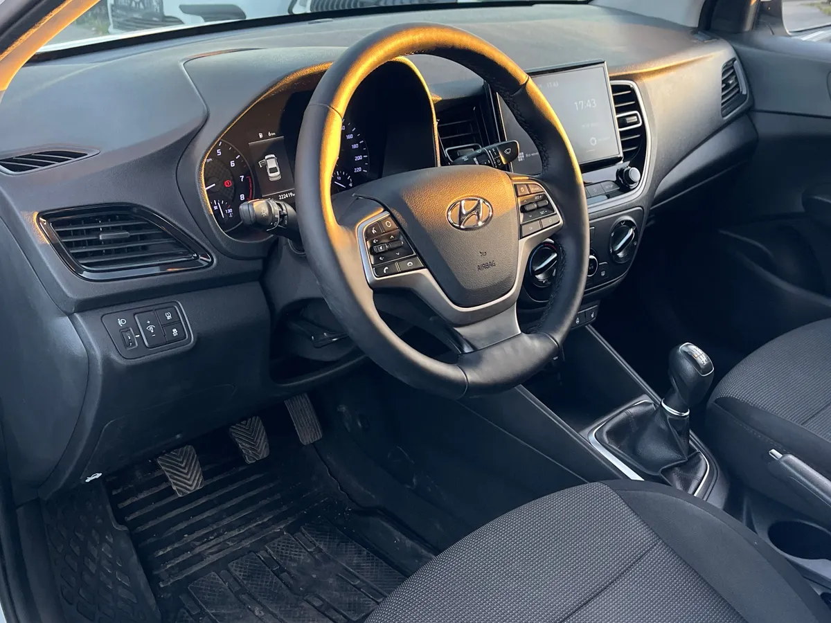Hyundai Solaris 1.6 MT (123 л.с.), 2020 — фото 5