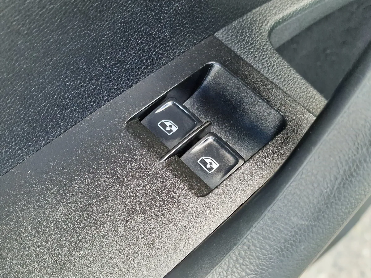 Skoda Octavia 1.6 AT (110 л.с.)