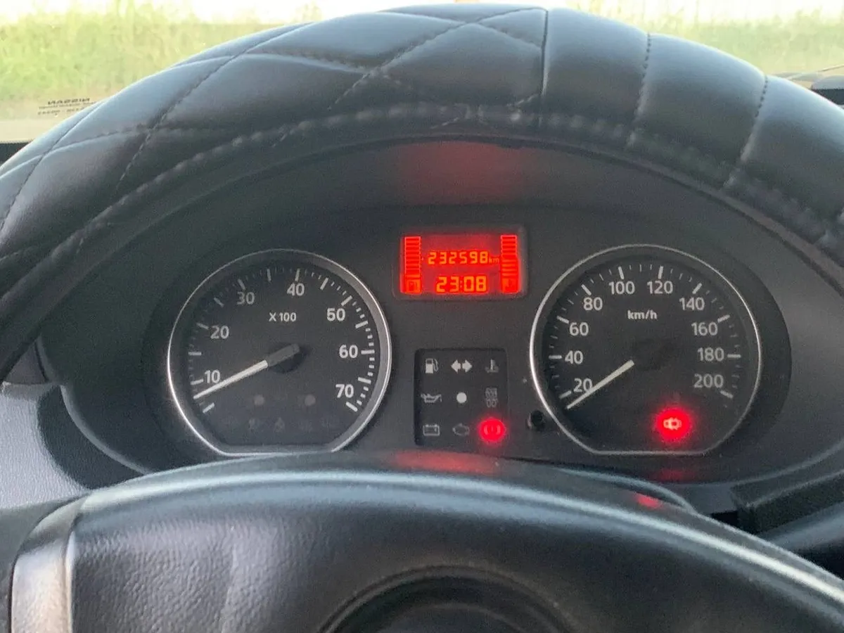 Nissan Almera 1.6 MT (102 л.с.)