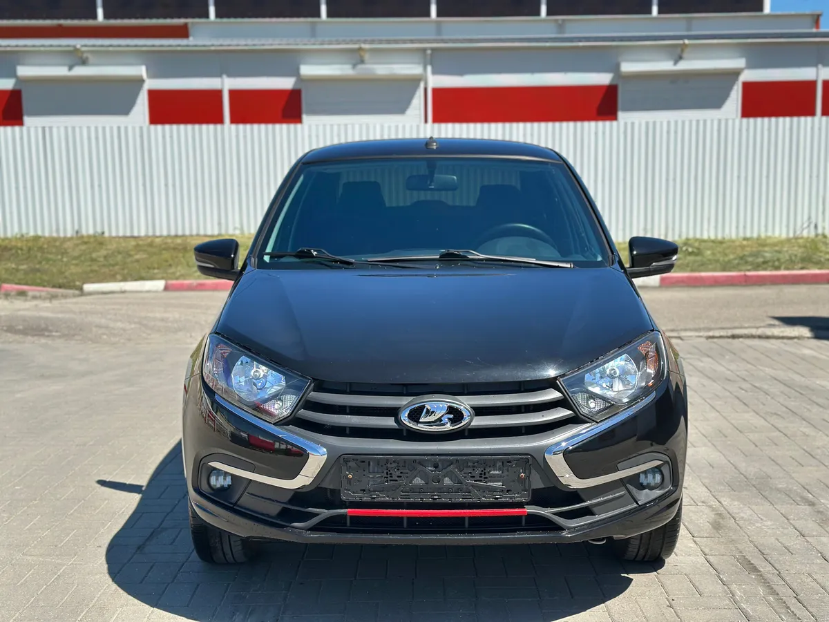 ВАЗ (Lada) Granta 1.6 MT (87 л.с.)