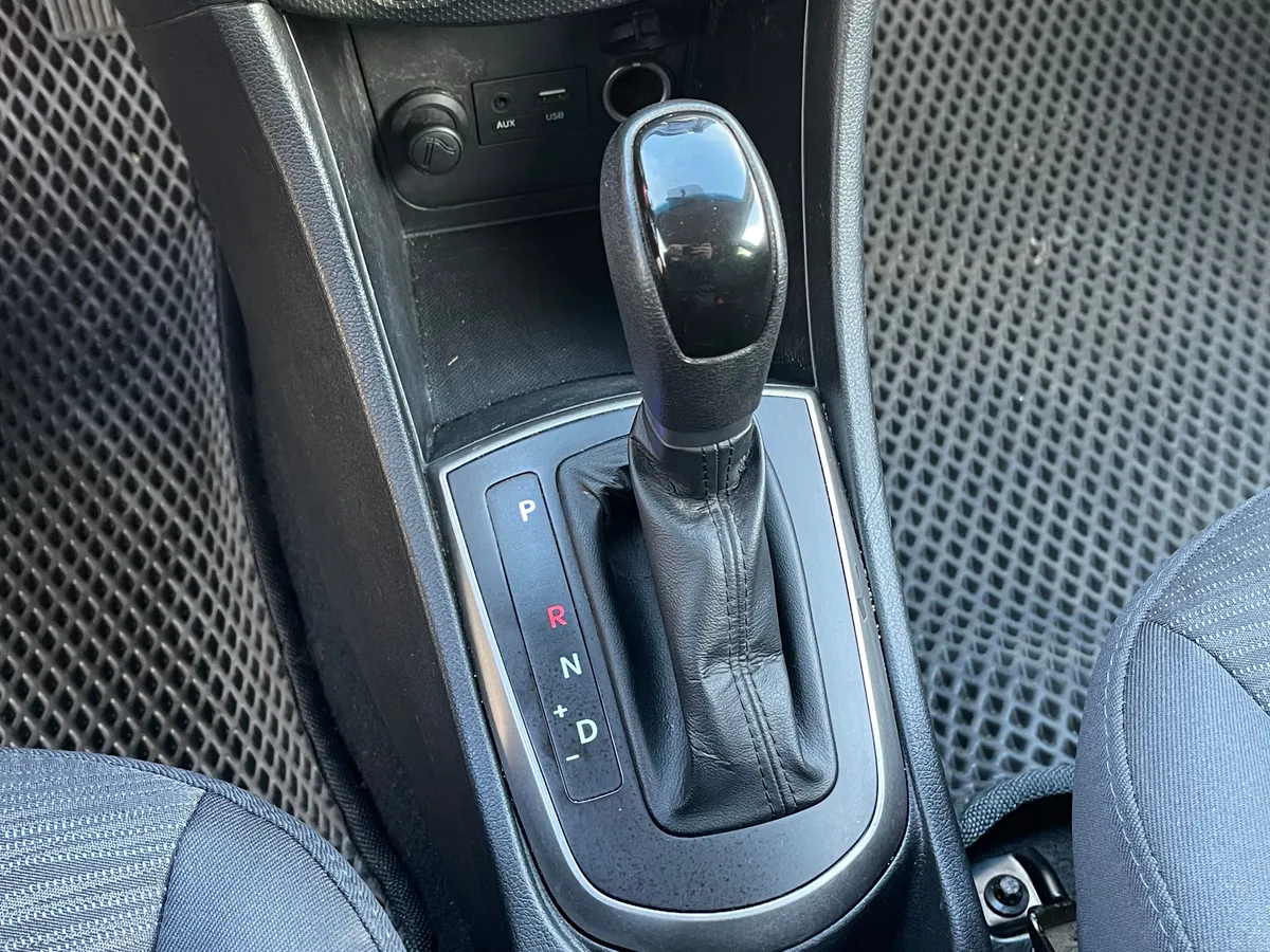 Hyundai Solaris 1.6 AT (123 л.с.), 2015 — фото 9
