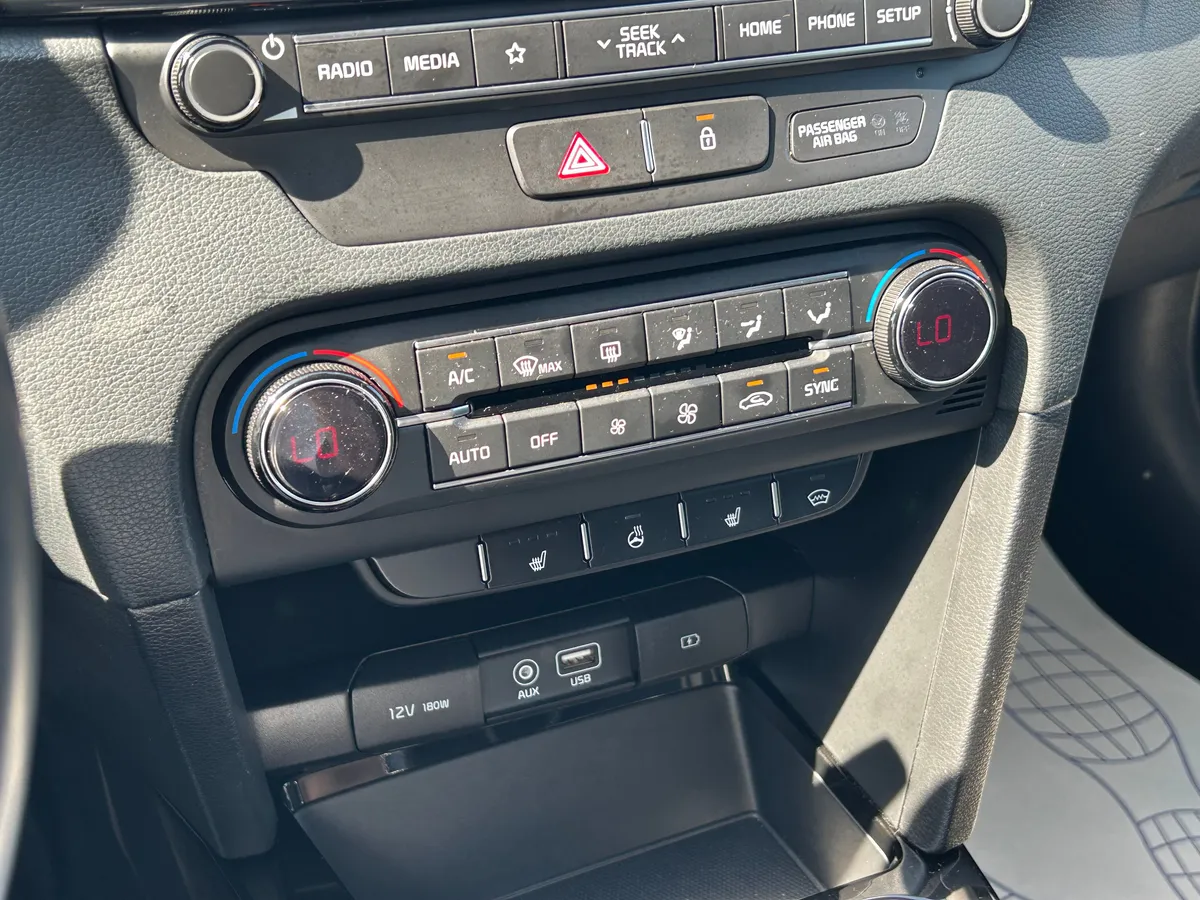 Kia Ceed 1.6 AT (128 л.с.)