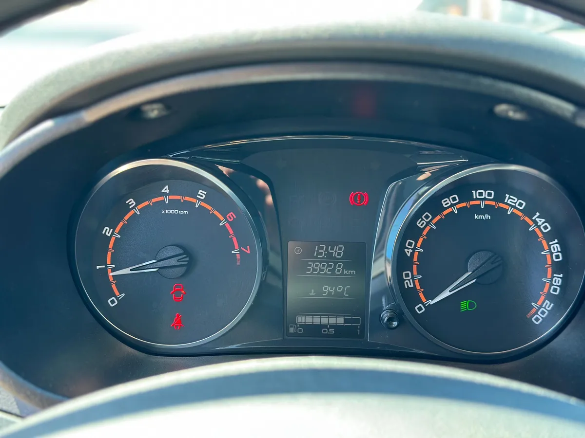 ВАЗ (Lada) Granta 1.6 MT (87 л.с.)