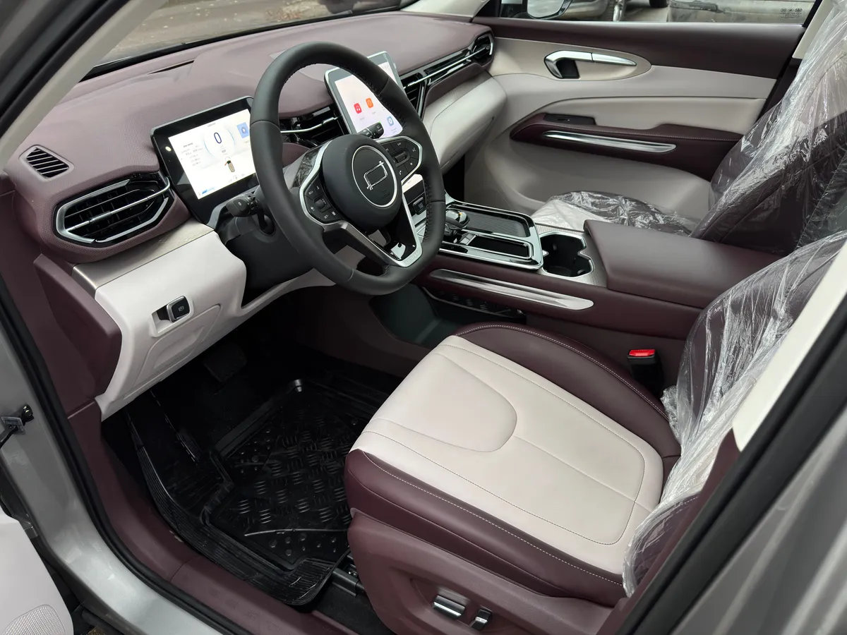 FAW Bestune T90 2.0 AMT (252 л.с.)