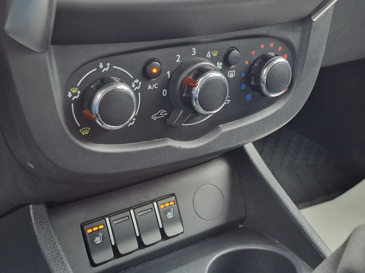 ВАЗ (Lada) Largus 1.6 MT (106 л.с.)