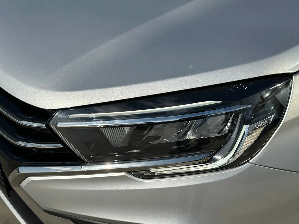 ВАЗ (Lada) Vesta 1.6 MT (90 л.с.)