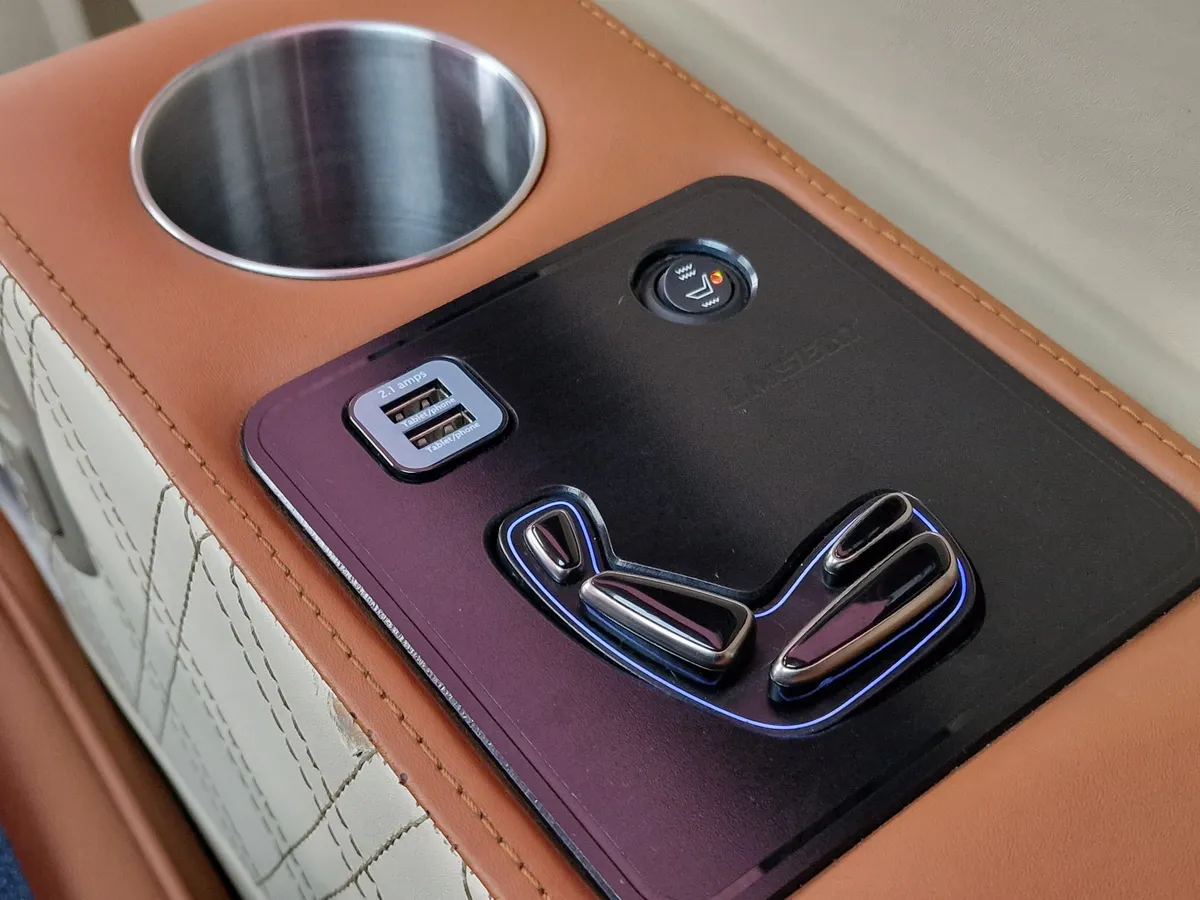 Kia Carnival 2.2 AT (202 л.с.)