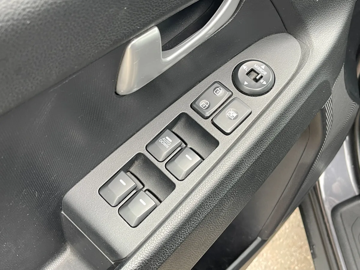 Kia Sportage 2.0 AT (150 л.с.)