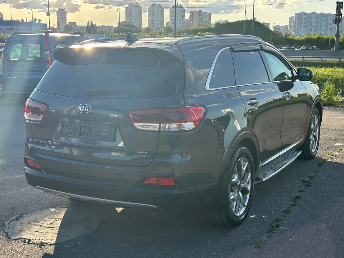 Kia Sorento 2.2 AT 4WD (200 л.с.)