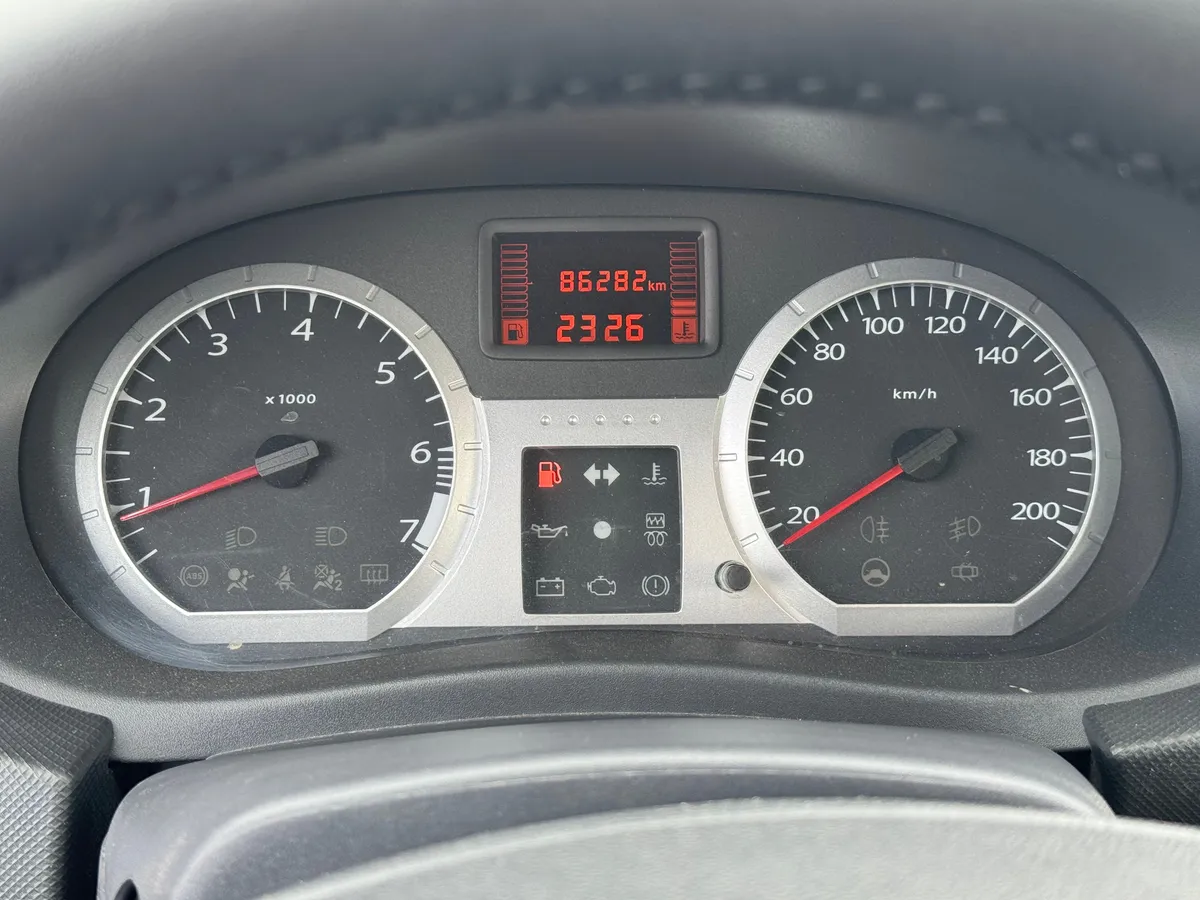 ВАЗ (Lada) Largus 1.6 MT 16 кл (5 мест) (106 л.с.)