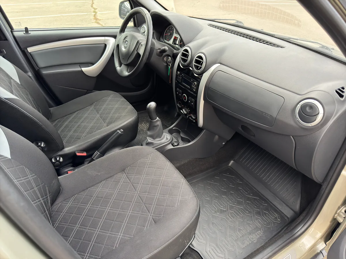 ВАЗ (Lada) Largus 1.6 MT 16 кл (5 мест) (106 л.с.)