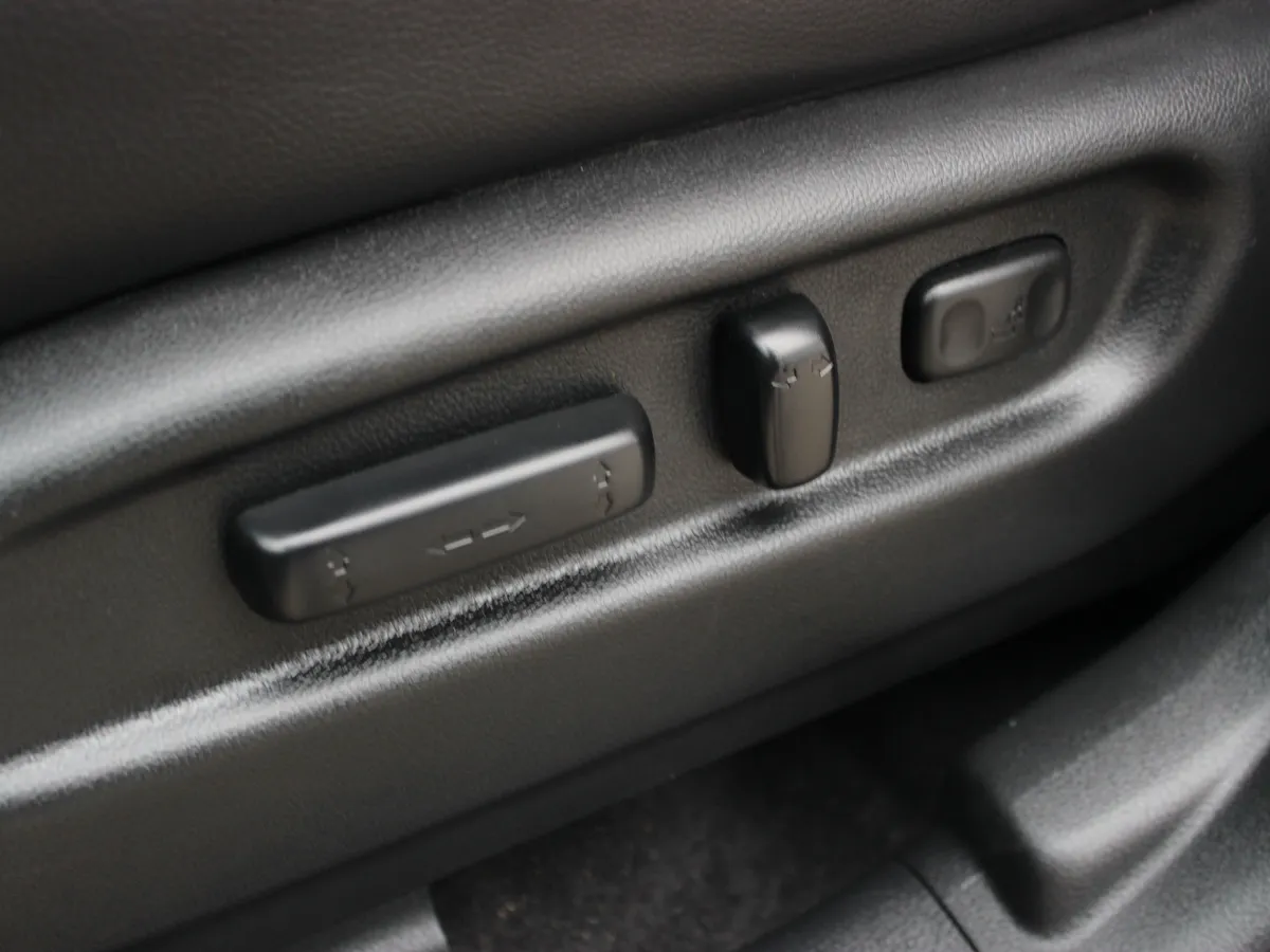 Honda Ridgeline 3.5 AT 4WD (280 л.с.)