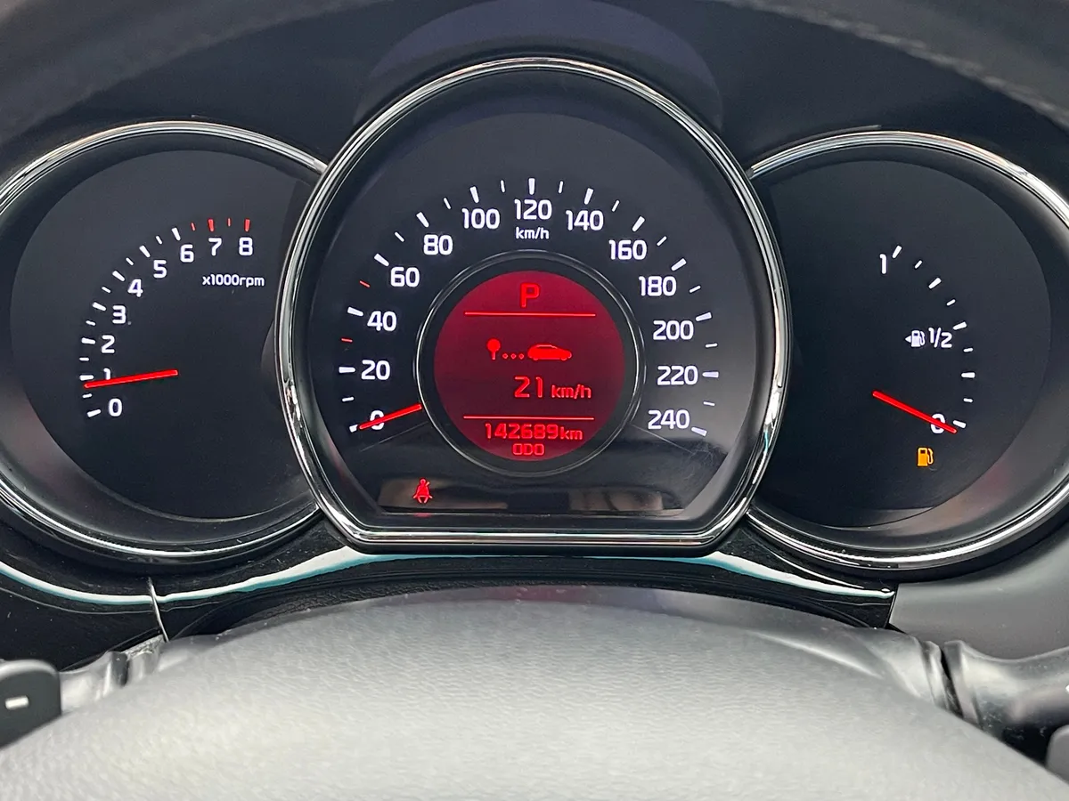 Kia Ceed 1.6 AT (129 л.с.)