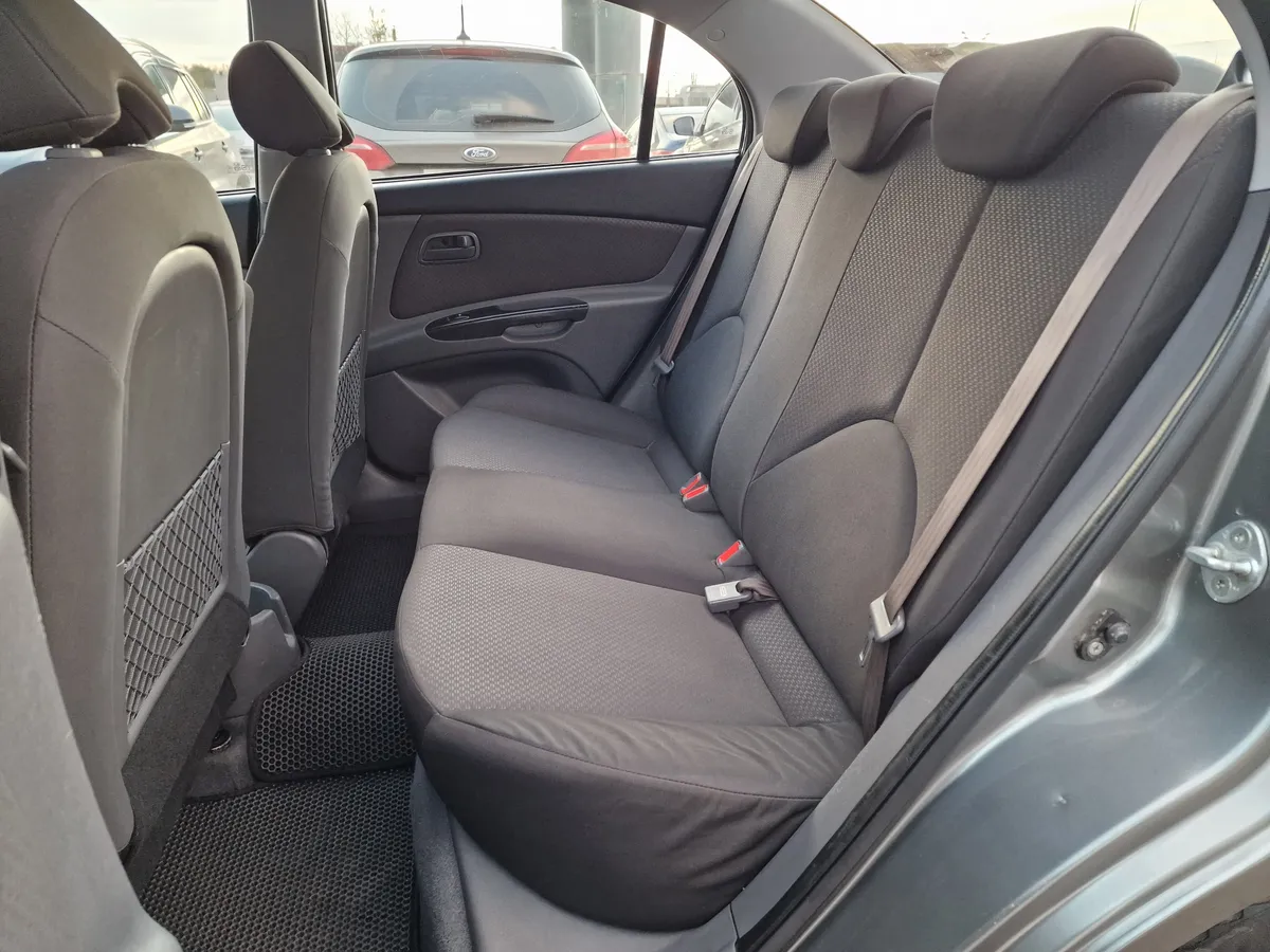 Kia Rio 1.4 MT (95 л.с.)