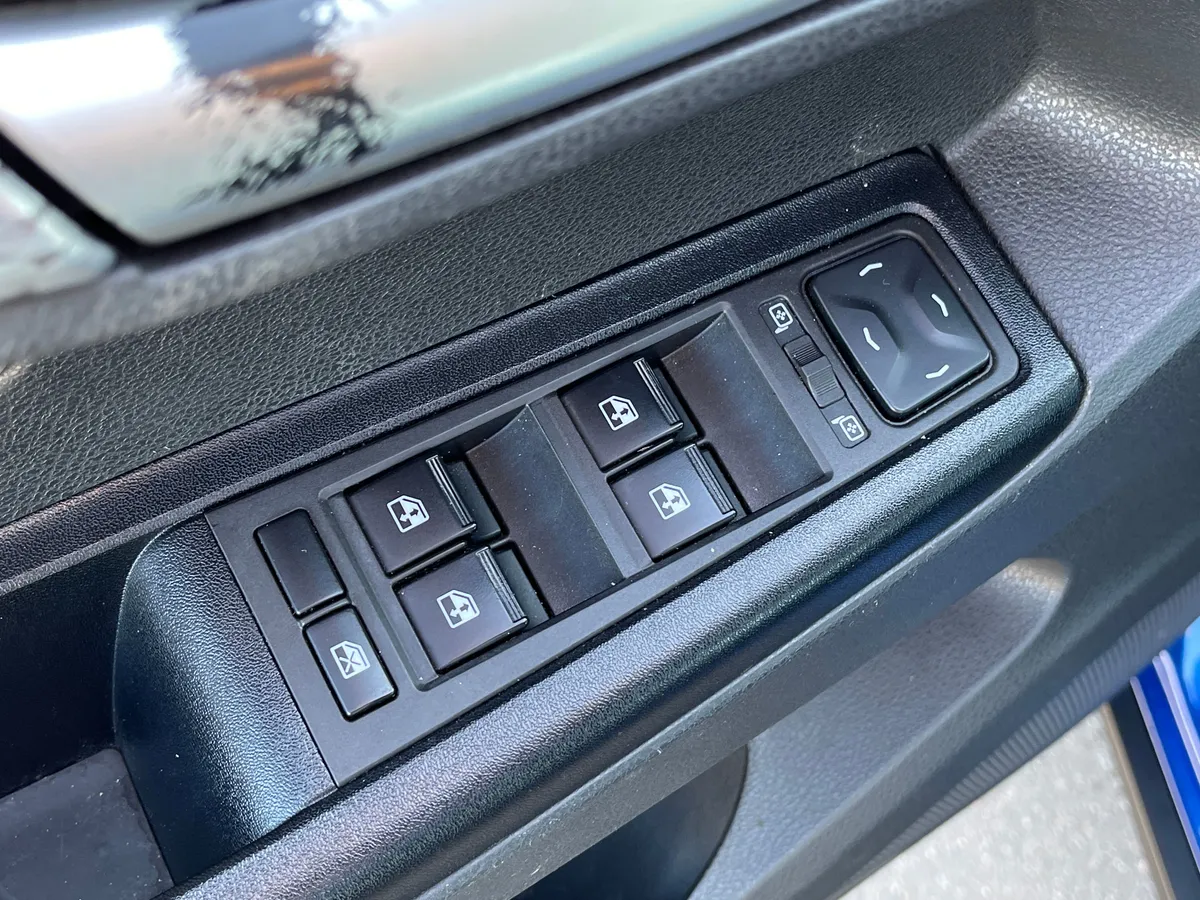 ВАЗ (Lada) Vesta 1.6 CVT (113 л.с.)