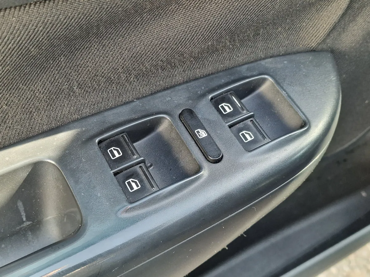 Skoda Octavia 1.6 MT (102 л.с.)