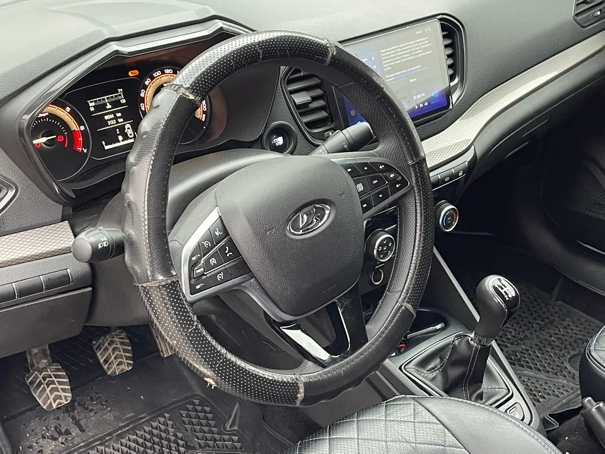 ВАЗ (Lada) Vesta 1.6 MT (106 л.с.)