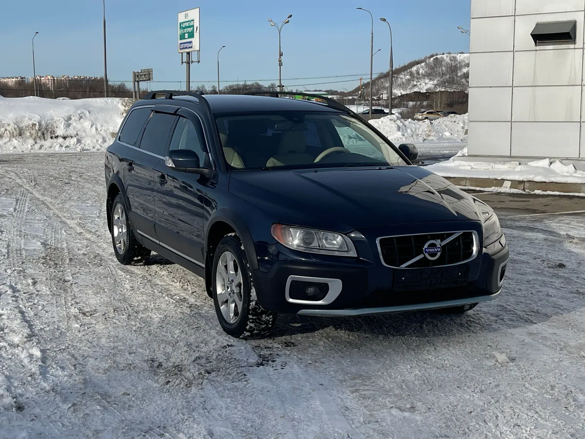 картинка Volvo XC70 2.4 AT AWD (205 л.с.) от galaxy-auto