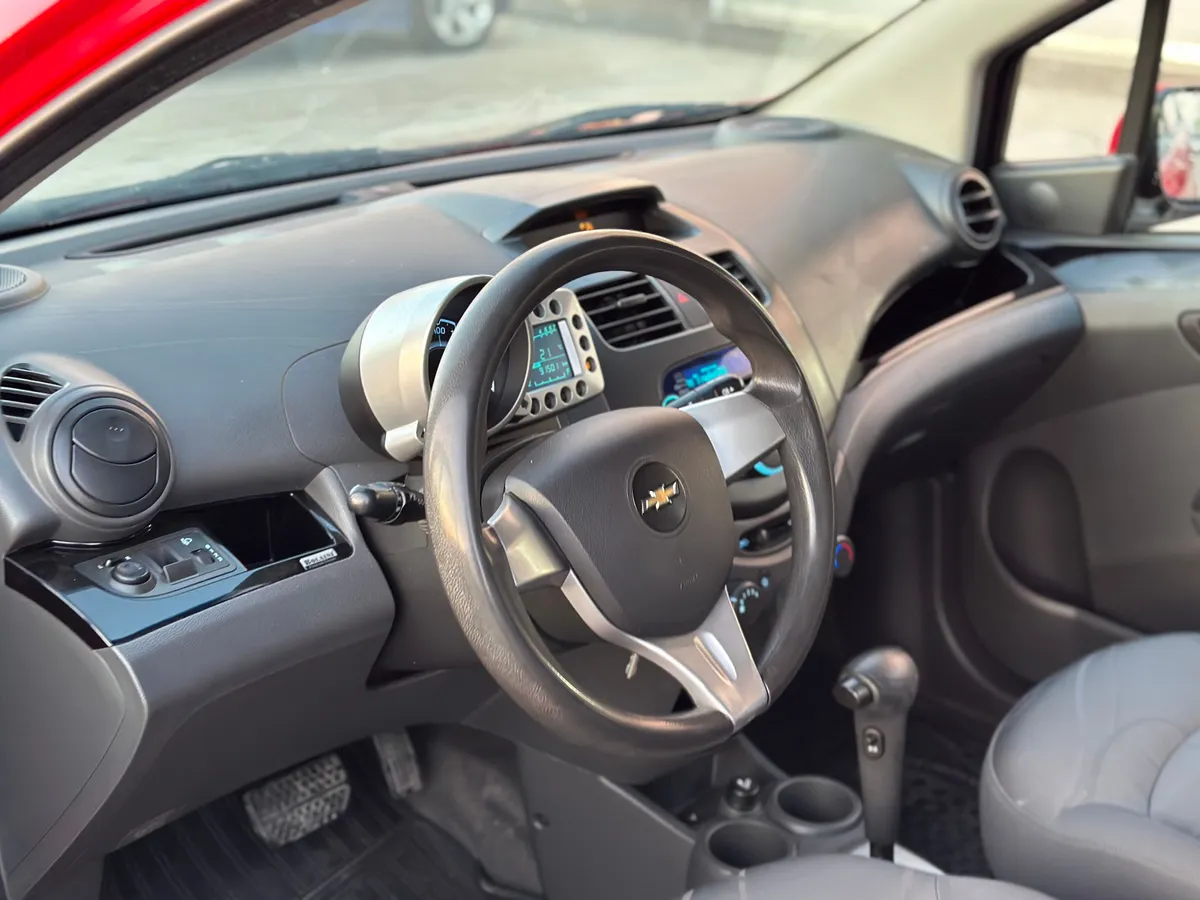 Chevrolet Spark 1.0 AT (68 л.с.)