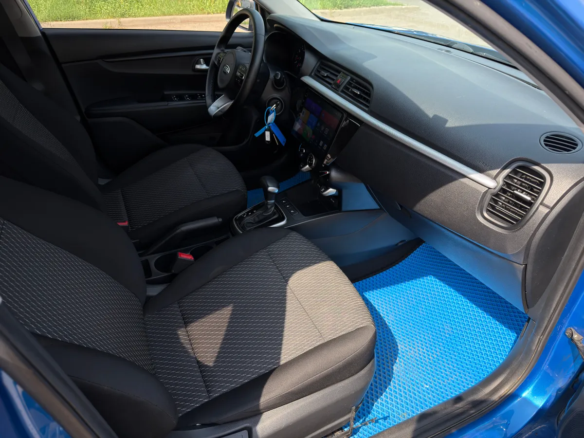 Kia Rio 1.6 AT (123 л.с.)