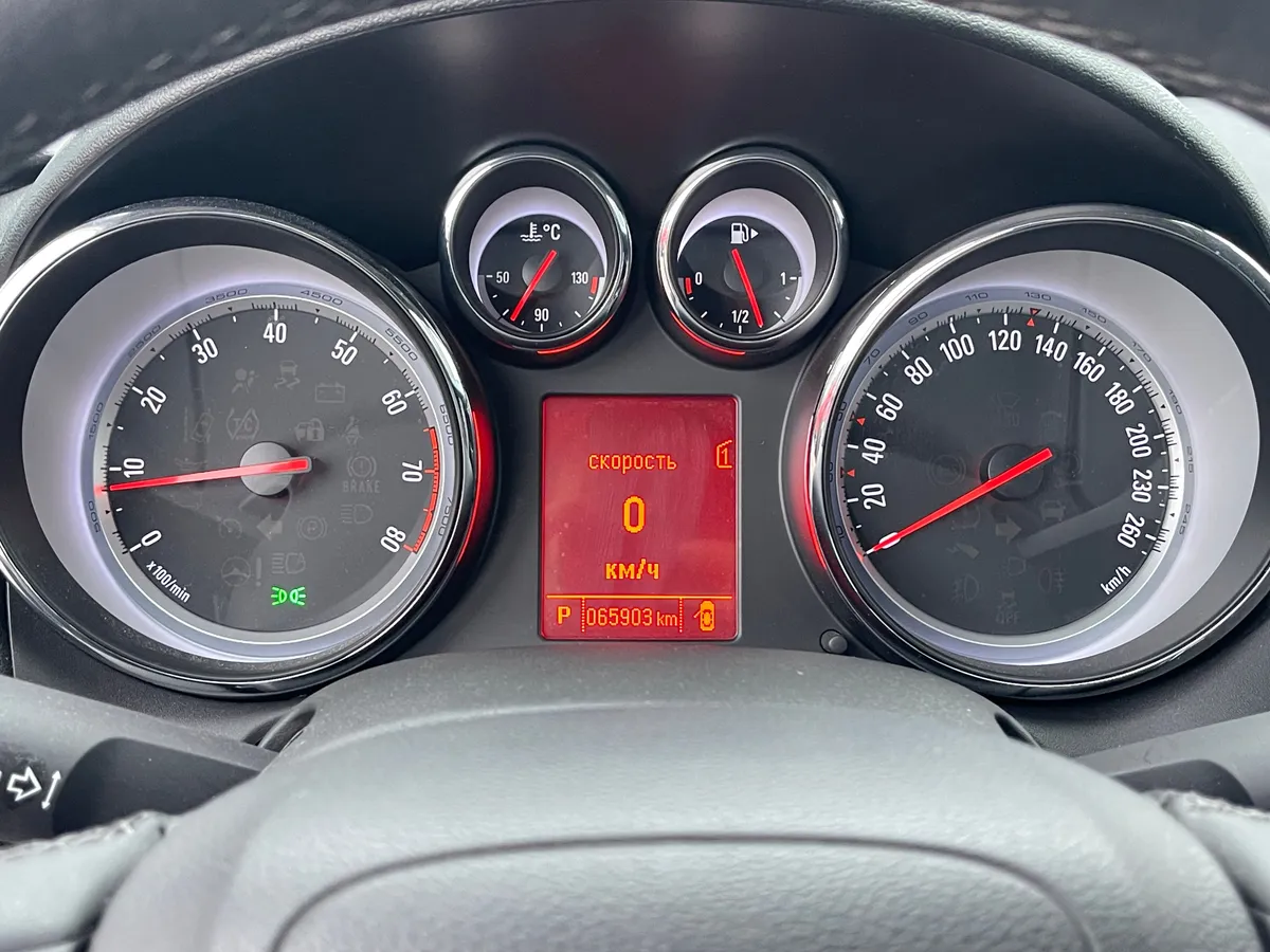 Opel Astra 1.4 Turbo AT (140 л.с.)
