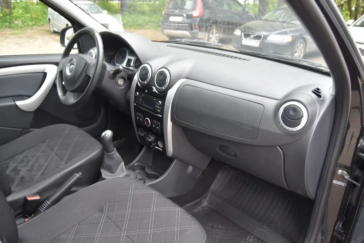 ВАЗ (Lada) Largus 1.6 MT (102 л.с.)