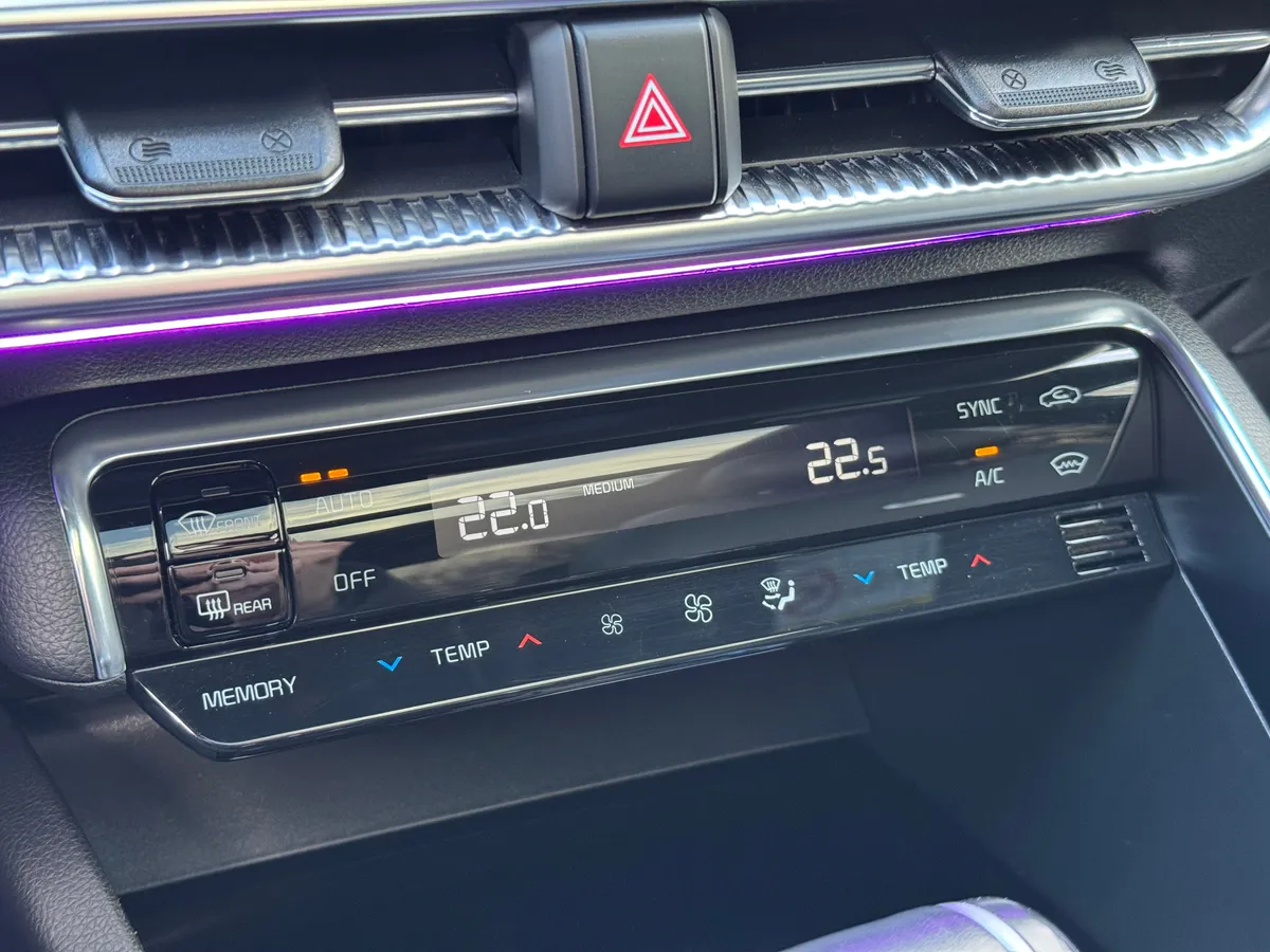 Kia K5 2.5 AT (194 л.с.)