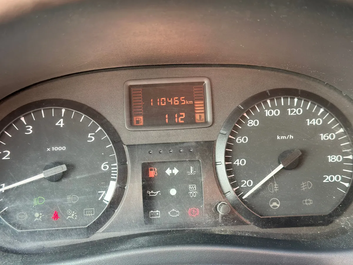 ВАЗ (Lada) Largus 1.6 MT 16 кл (7 мест) (106 л.с.)