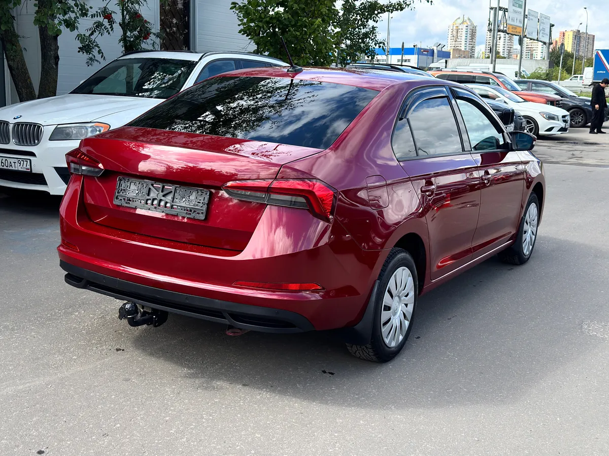 Skoda Rapid 1.6 MT (90 л.с.)