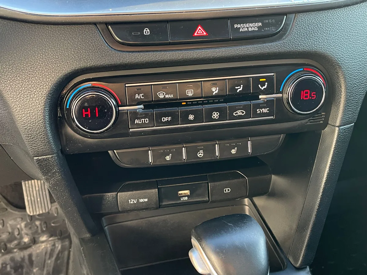 Kia Ceed 1.6 AT (128 л.с.)