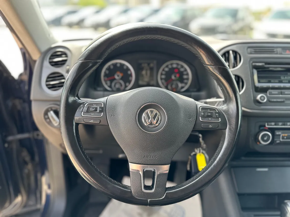 Volkswagen Tiguan 1.4 TSI BlueMotion DSG (150 л.с.)