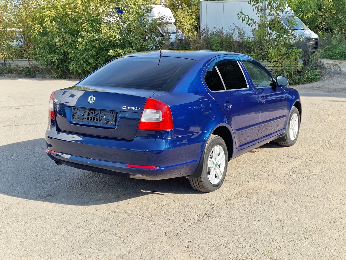 Skoda Octavia 1.6 MT (102 л.с.)