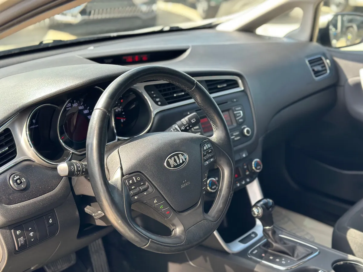 Kia Ceed 1.6 AT (130 л.с.)