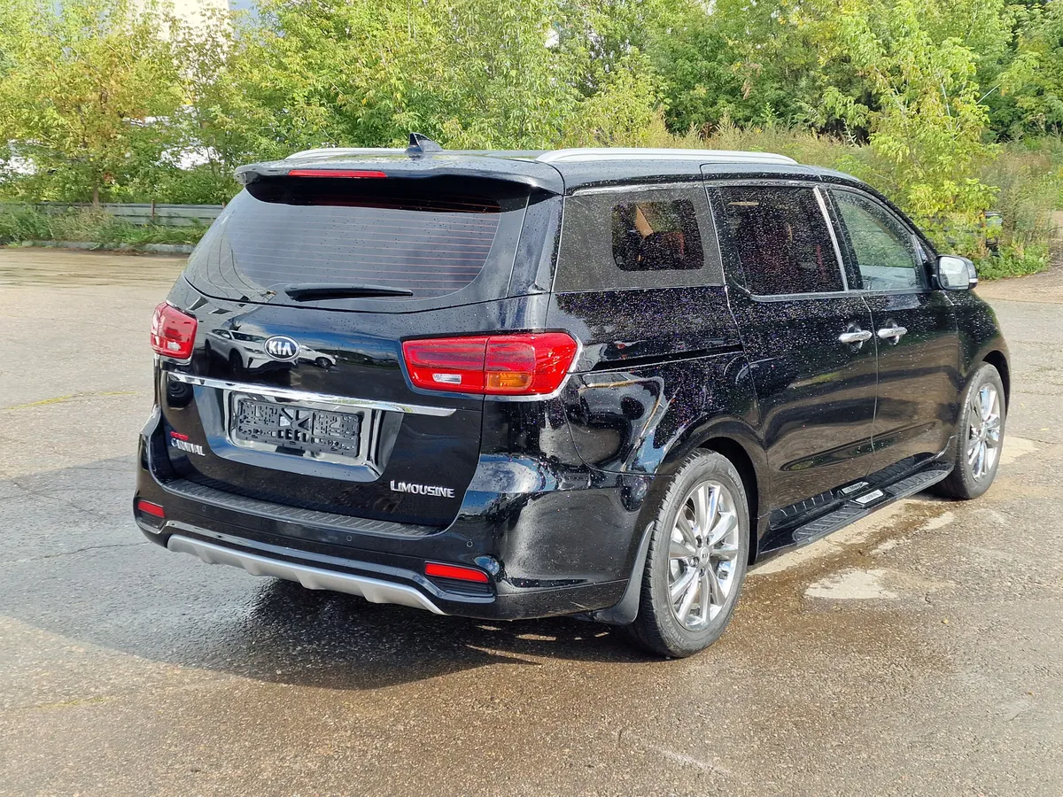 Kia Carnival 2.2 CRDi AT (200 л.с.)