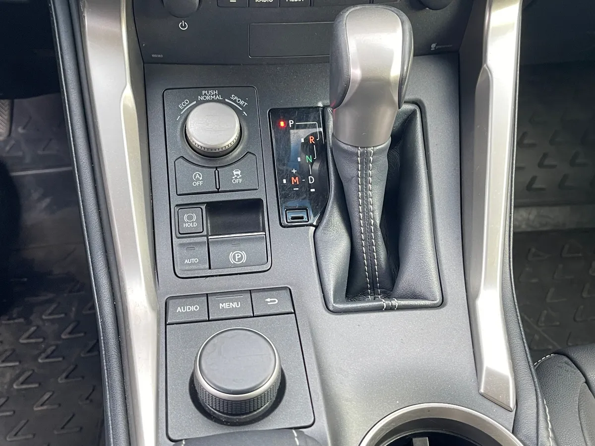 Lexus NX 2.0 CVT (150 л.с.)