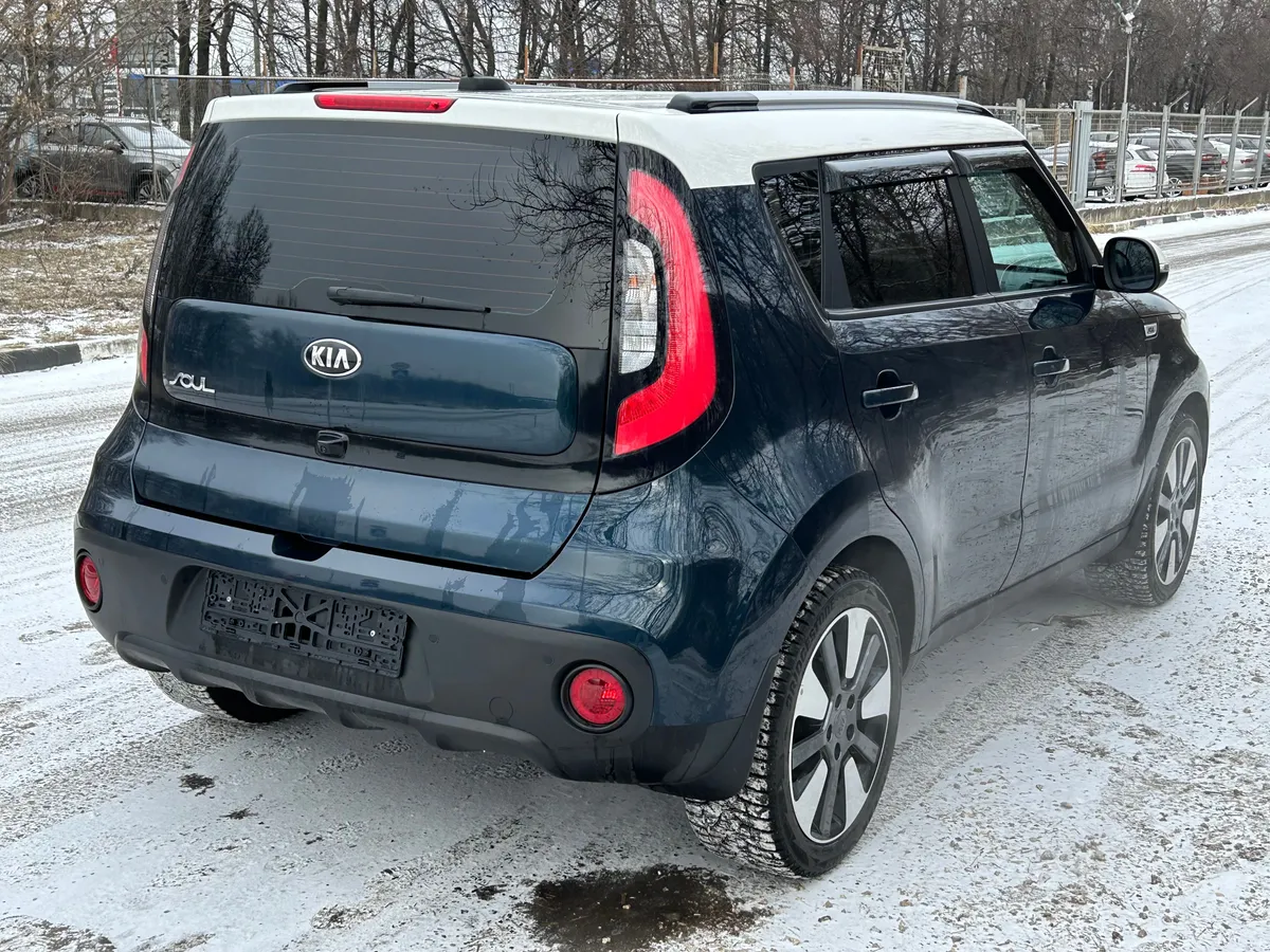 Kia Soul 1.6 MPI AT (124 л.с.)