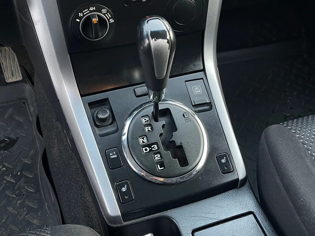 Suzuki Grand Vitara 2.0 AT 4WD (140 л.с.)