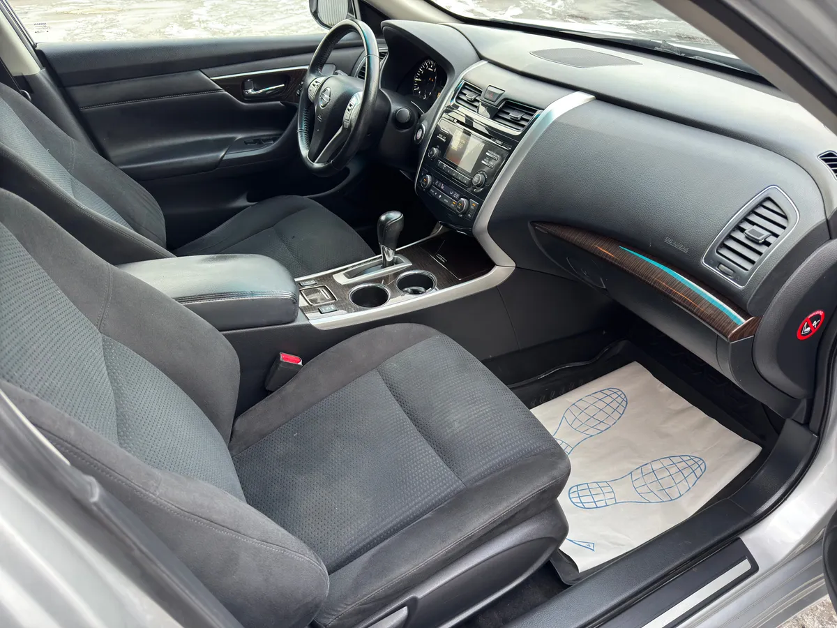 Nissan Teana 2.5 Xtronic (173 л.с.)