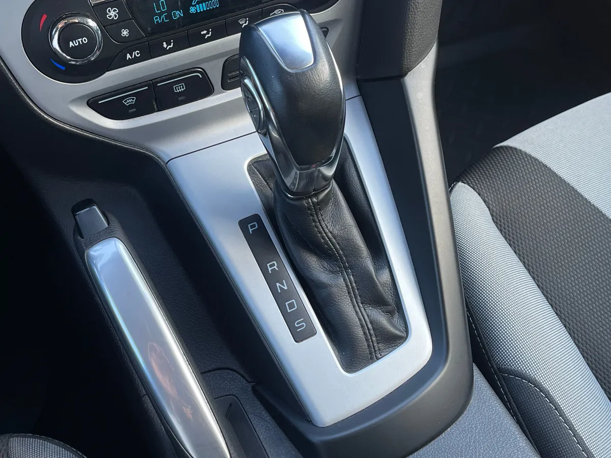 Ford Focus 2.0 PowerShift (150 л.с.), 2013 — фото 10