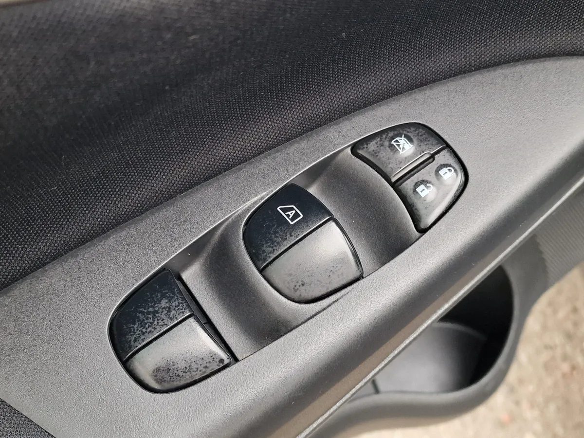 Nissan Sentra 1.6 CVT (117 л.с.)