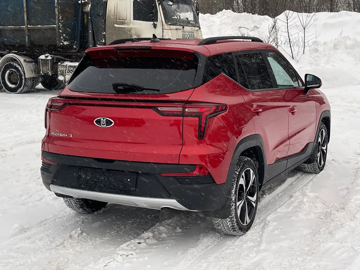 Москвич 3 1.5 CVT (150 л.с.)