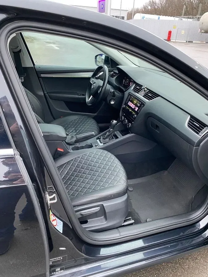 Skoda Octavia 1.8 AMT (180 л.с.)