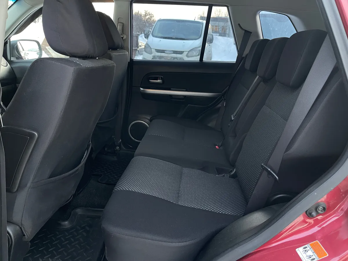 Suzuki Grand Vitara 2.0 AT 4WD (140 л.с.)