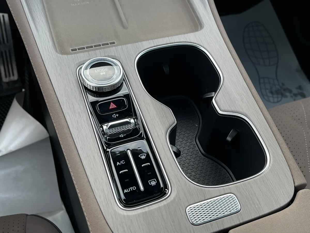 Tenet T8 2.0 AMT AWD (197 л.с.)