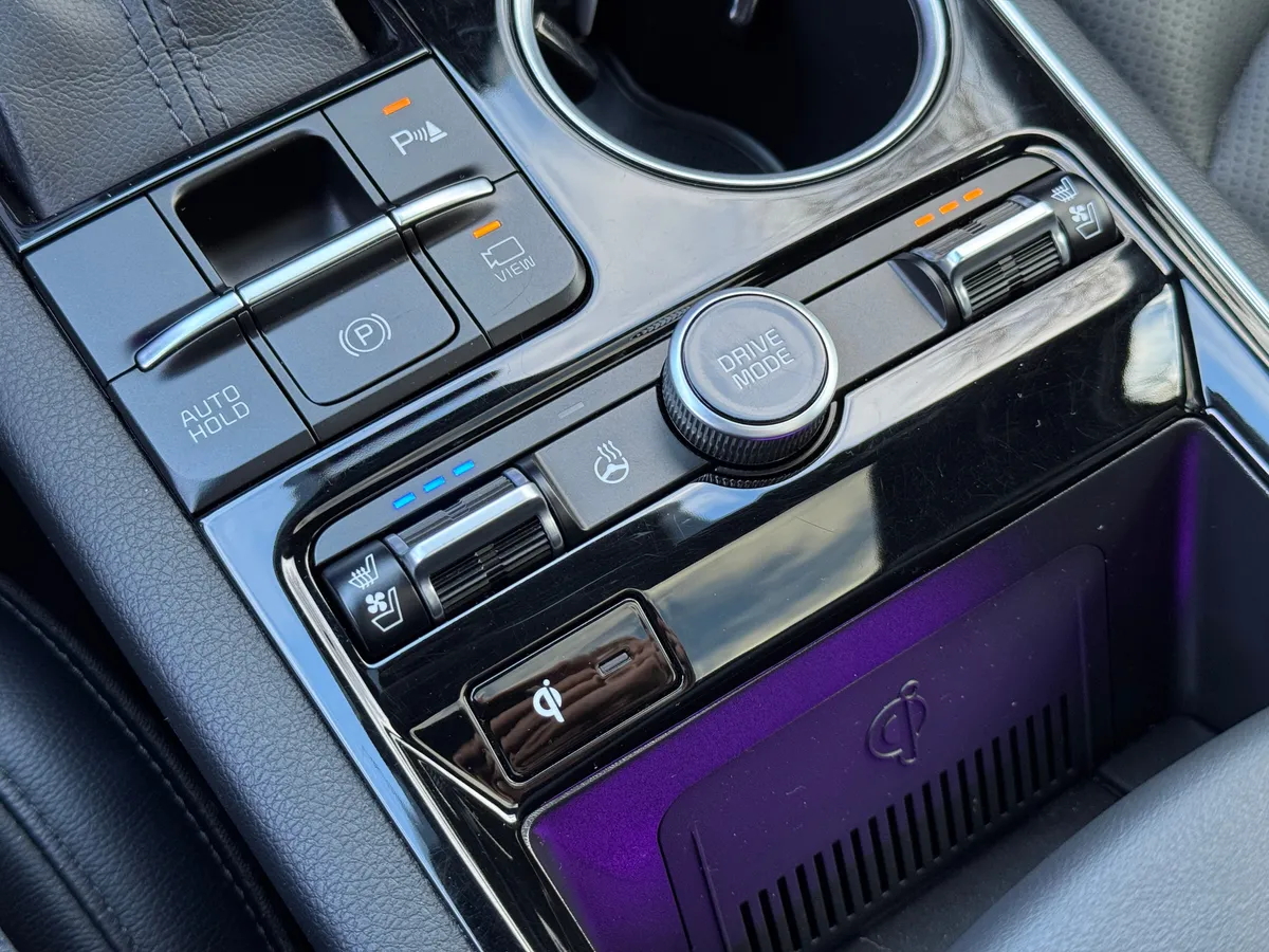 Kia K5 2.5 AT (194 л.с.)