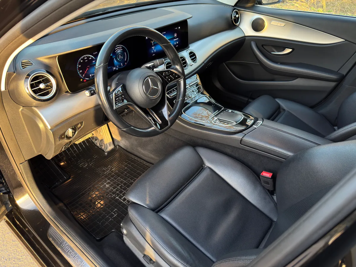 Mercedes-Benz E-Класс 1.6 AT (160 л.с.)