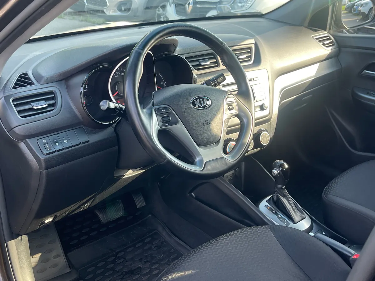 Kia Rio 1.6 AT (123 л.с.), 2016 — фото 5