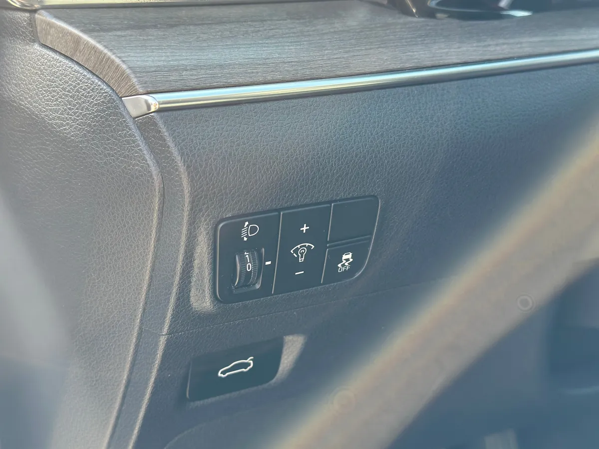 Kia K5 2.0 AT (150 л.с.)