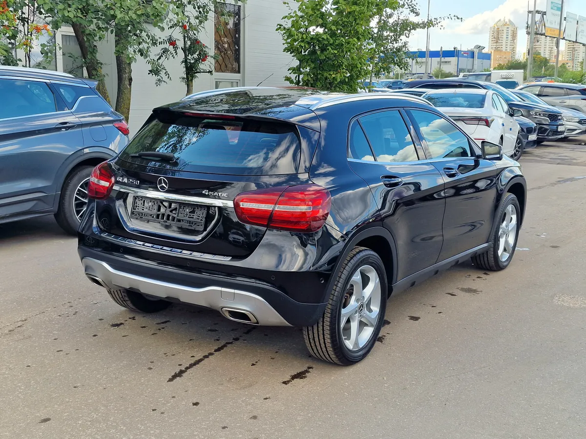 Mercedes-Benz GLA-Класс 250 7G-DCT 4MATIC (211 л.с.)