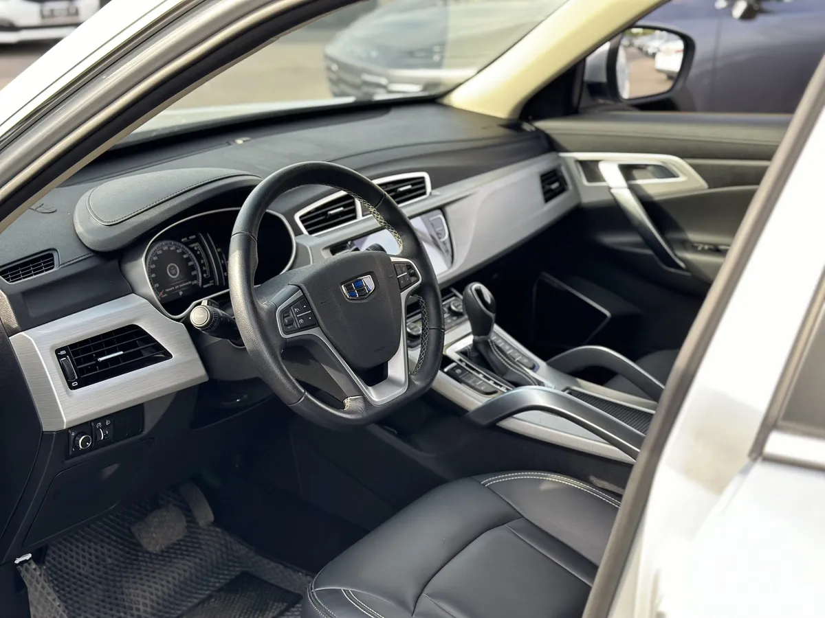 Geely Atlas 2.4 AT (148 л.с.)